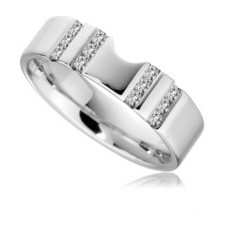 0.18ct Vs/g Platinum Diamond Set Shaped Wedding Ring 0.18ct Vs/g Platinum Diamond Set Shaped Wedding Ring