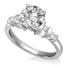 Shoulder Set Diamond Engagement Ring
