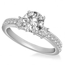 3 Stone Diamond Ring With Shoulder Diamonds