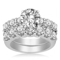 Diamond Shoulder Set Ring With Matching Band Diamond Shoulder Set Ring With Matching Band