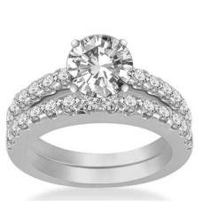 Diamond Shoulderset Ring With Matching Band