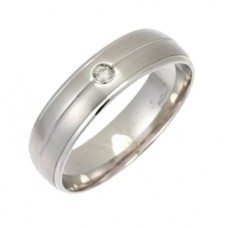 6mm Court Shape Round Diamond Ring
