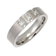 5mm Flat Court Princess Diamond Wedding Band