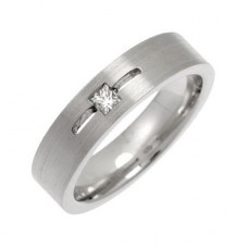 5mm Flat Court Princess Diamond Wedding Band