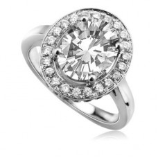 Oval Diamond Single Halo Ring
