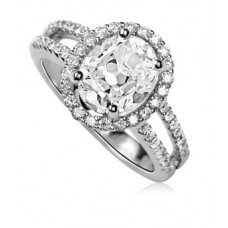 Cushion Diamond Single Halo Shoulder Set Ring