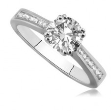 Shoulder Set Diamond Engagement Ring