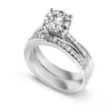 Certified 0.75ct Si/e Round Diamond Ring