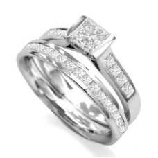 0.75ct Vvs1/e Princess Diamond Shoulder Set Ring