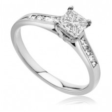 0.85ct G/si1 Princess Diamond Solitaire Ring