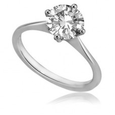 Round Diamond Engagement Ring