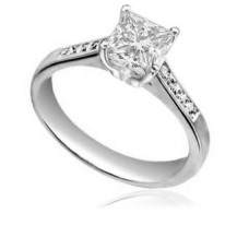 0.75ct G /si Princess Diamond Ring