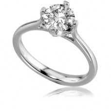 Round Diamond Engagement Ring