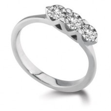 Lavish Round Diamond Trilogy Ring