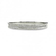 Unique Round Diamond Set Bangle