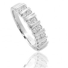 Unique Round Diamond Eternity Ring