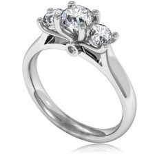 1.05ct Si/fg Round Diamond Trilogy Ring