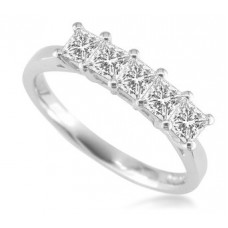 0.48ct Si2/g Princess Diamond Eternity Ring