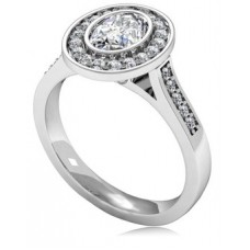 Oval Diamond Single Halo Shoulder Set Ring Oval Diamond Single Halo Shoulder Set Ring