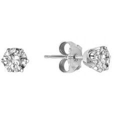 Classic Round Diamond Stud Earrings