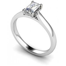 Elegant Emerald Diamond Engagement Ring