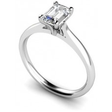 Elegant Emerald Diamond Engagement Ring