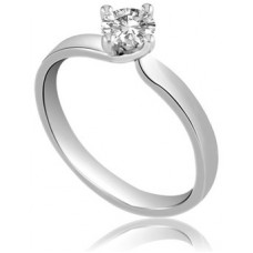 Round Diamond Engagement Ring