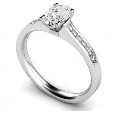 Cushion Diamond Shoulder Set Ring