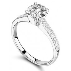 0.60ct Vvs2/e Round Diamond Shoulder Set Ring