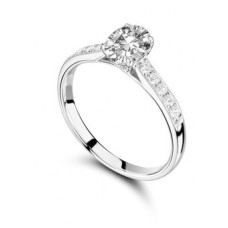 Oval Diamond Shoulder Set Ring Oval Diamond Shoulder Set Ring