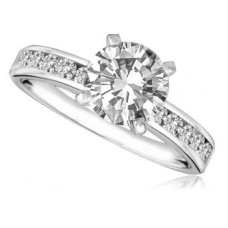 Round Shoulder Set Diamond Engagement Ring Round Shoulder Set Diamond Engagement Ring