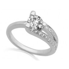 Round Diamond Designer Vintage Ring