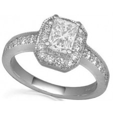 Emerald Diamond Single Halo Shoulder Set Ring