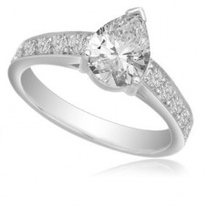 Pear Diamond Shoulder Set Ring