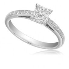 Princess Diamond Shoulder Set Ring Princess Diamond Shoulder Set Ring