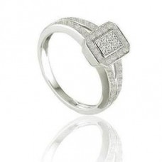 Princess And Round Diamond Cluster Side Stone Ring