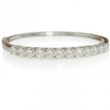 Elegant Round Diamond Set Bangle