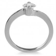 Certified 0.23ct Si1/g Round Diamond Ring