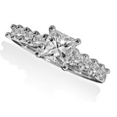 Princess Diamond Shoulder Set Ring Princess Diamond Shoulder Set Ring