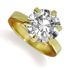 Round Diamond Engagement Ring