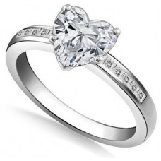 Heart/round Diamond Shoulder Set Ring