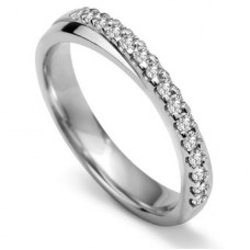 0.20ct Vs/fg Round Diamond Shaped Band