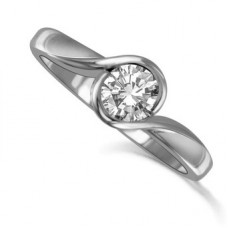 Round Diamond Engagement Ring