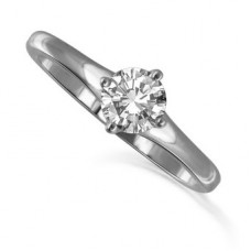 Round Diamond Engagement Ring