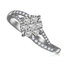 Round Diamond Cluster Shoulder Set Ring