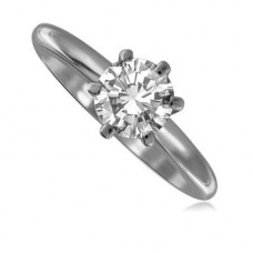 Round Diamond Engagement Ring