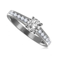 Certified 0.60ct Si1/f Round Diamond Ring