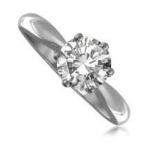 Round Diamond Engagement Ring