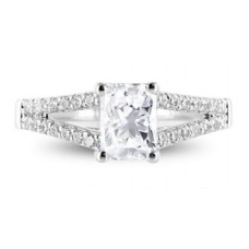 Radiant Diamond Shoulder Set Ring
