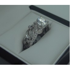 0.40ct Vs/f Cushion Diamond Halo Ring